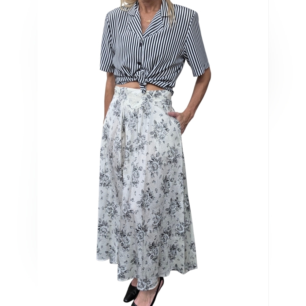Vintage 80s Circle T White Black Floral Prairie Maxi Skirt Lace Waist USA 9/10